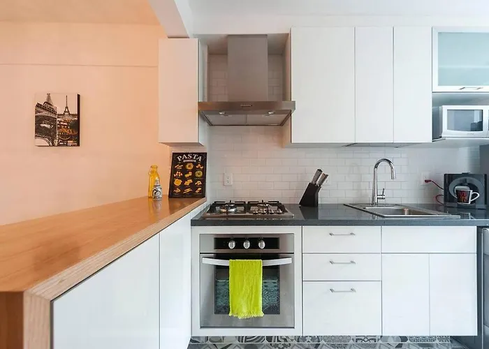 Art Deco Department In Condesa Apartment